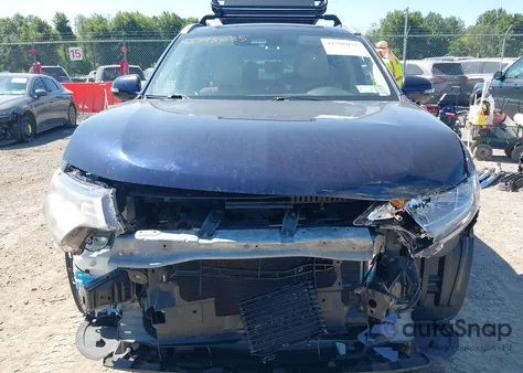 2017 Mitsubishi Outlander Gt z USA, uszkodzony, nr VIN JA4JZ4AX3HZ039034